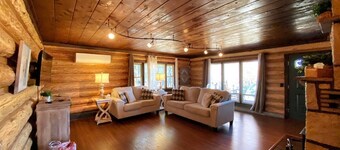 Lakeside Log Cabin Escape 
