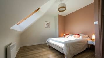 4 habitaciones, tabla de planchar con plancha y wifi gratis