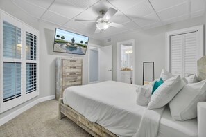 2 bedrooms, iron/ironing board, free WiFi