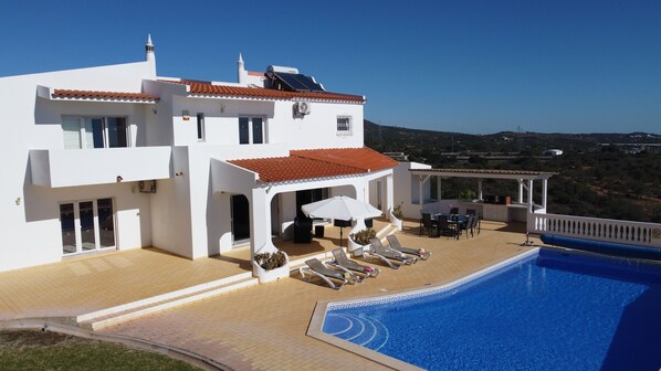 Pool - Villa Casa Colina - Algarve, Villa Casa Colina - Algarve - 7 Bedrooms, Private location (Estoi)