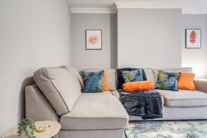 Living area - Ringwood (Nottingham)