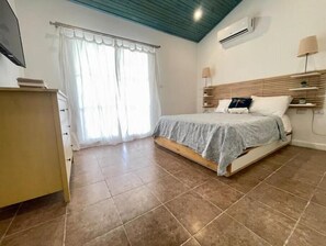 3 عدّة غرف نوم وواي فاي مجانًا وملاءات أسرّة