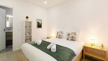 2 sovrum, strykjÀrn/strykbrÀda, internet och sÀngklÀder