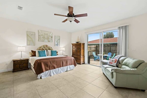3 bedrooms, iron/ironing board, travel crib, free WiFi