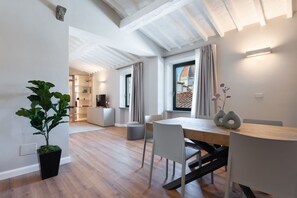 Dining - Apartments Florence- Florence Dome with View (Firenze)