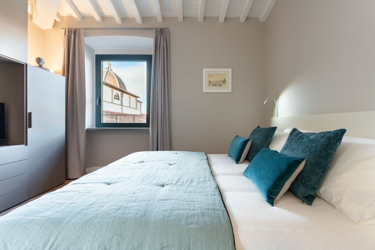 2 dormitorios, tabla de planchar con plancha, Internet y ropa de cama