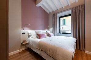 2 chambres, fer et planche à repasser, accès à Internet, literie fournie