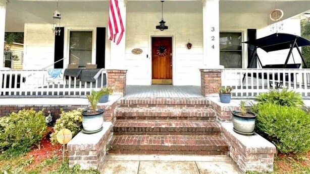 Exterior detail - Historic District Jewel + Art Studio (Sumter)