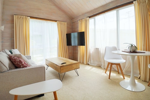 Cosy Studio 3 Mins Drive To Beach