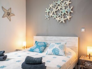 3 bedrooms, travel cot, WiFi, bed sheets - Spacious apartment Rêve d'Outre Mer in a secure complex with swimming pool (Saint François)