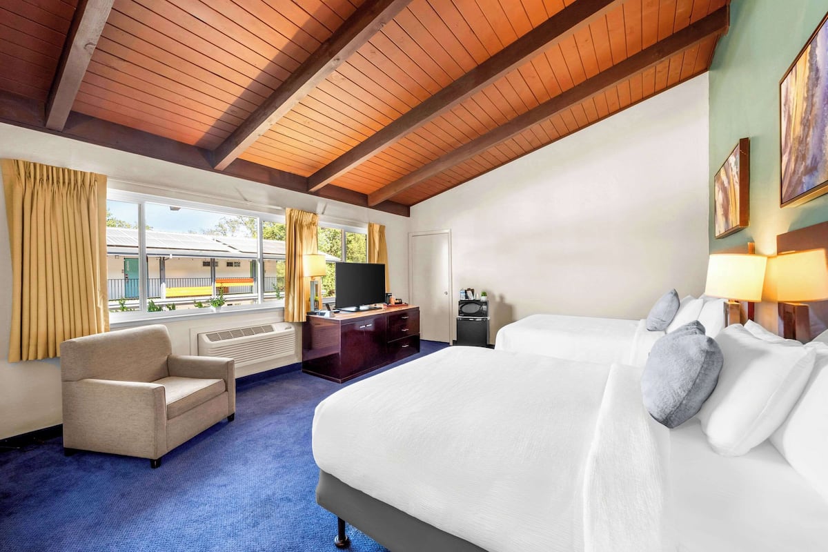 Suite, 2 Double Beds, Non Smoking | Pillow-top beds, in-room safe, desk, laptop workspace