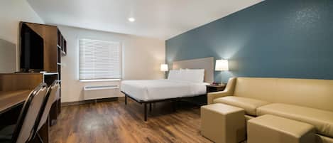Standard Room, 1 King Bed with Sofa bed, Non Smoking | Desk, laptop workspace, iron/ironing board (on request), free WiFi