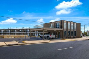 Exterior - Econo Lodge Gretna - New Orleans (Gretna)