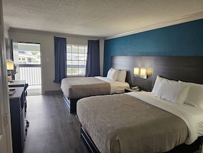 Free WiFi, bed sheets - Quality Inn & Suites (Metairie)