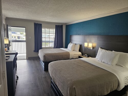 Quality Inn & Suites