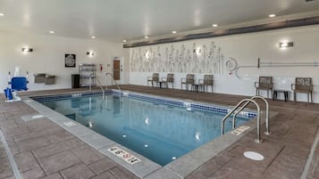 Indendørs pool