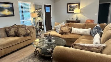 智能電視、壁爐