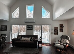 Smart-TV, peis, videospill og DVD-spiller