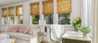 Quaint Cape Cod Home! A/C! Firepit! Dogs Allowed