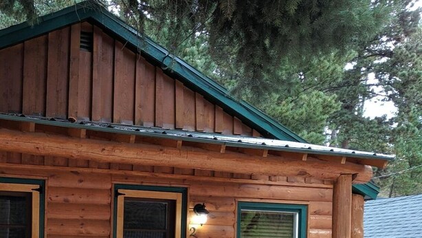 Exterior - Best location in the Black Hills! Walk to Hill City, 15 Minutes to Mt Rushmore (Hill City)