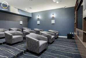 Interior - 
Chic 1 Bedroom Oasis with Pool in the Heart of Hollywood (Los Angeles)