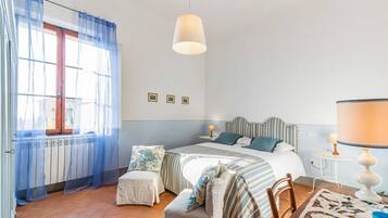 2 Schlafzimmer, Bügeleisen/Bügelbrett, Internetzugang