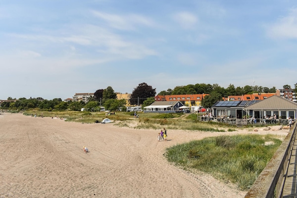 Tæt på stranden, fiskeri