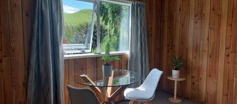  Captivating rural beauty, serene getaway, nestled midway  Rotorua & Taupo.