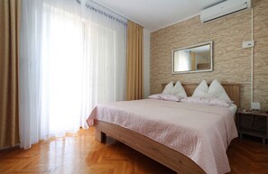 1 bedroom - Holiday apartment with air conditioning (Valbandon)