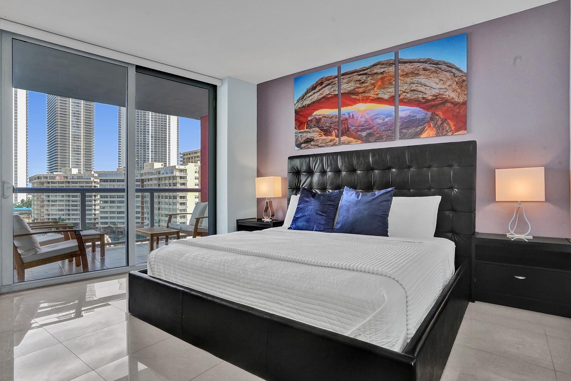 Apartamento luxo | 3 quartos, cortinas blackout, ferros/tábuas de passar roupa