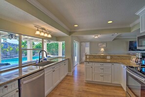 Fridge, microwave, oven, stovetop - Coastal Getaway-Heated Pool-Walk to Beach (Indian Harbour Beach)