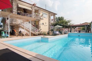 Pool - Holiday apartment with air conditioning (Valbandon)