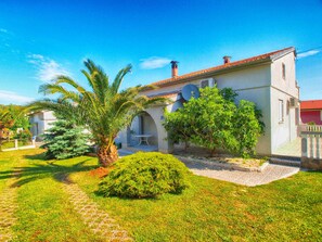 Terrace/patio - Holiday apartment with air conditioning (Premantura)