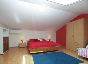 3 bedrooms, WiFi