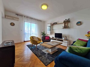 リビング エリア