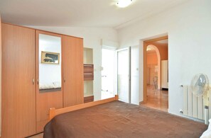 3 bedrooms - Holiday apartment with air conditioning (Valbandon)