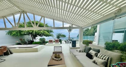 LN 5 Casa del Encanto frente al Mar del Norte con Piscina