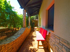 Terrace/patio - Holiday apartment with air conditioning (Štinjan)