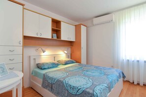 3 bedrooms - Holiday apartment with air conditioning (Valbandon)