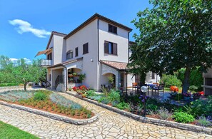 Exterior - Holiday apartment with air conditioning (Valbandon)