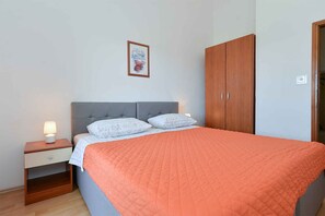 2 bedrooms - Holiday apartment with air conditioning (Valbandon)