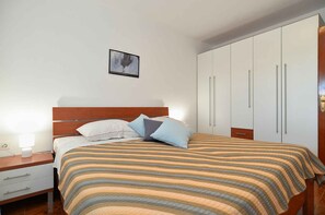 1 室のベッドルーム