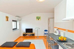1 bedroom - Holiday apartment with air conditioning (Fažana)