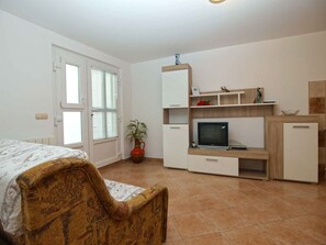 1 bedroom, WiFi - Holiday apartment with air conditioning (Fažana)
