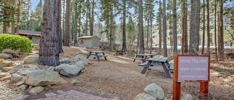 屋外ダイニングエリア