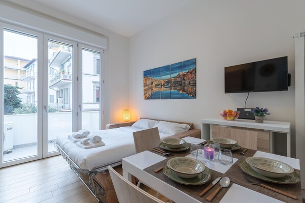 2 bedrooms, iron/ironing board, WiFi, bed sheets - Florence Chich Suite-Hosted by Sweetstay (Firenze)