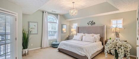 3 bedrooms, iron/ironing board, WiFi, bed sheets