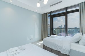 2 bedrooms, iron/ironing board, free WiFi, bed sheets