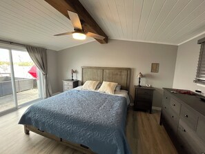 5 Schlafzimmer, Schreibtisch, kostenloses WLAN, Bettwäsche