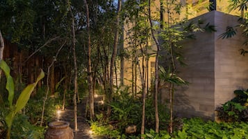 Front of property - evening/night